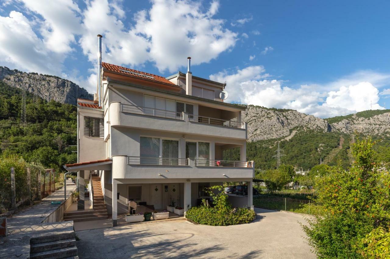 Apartments Bubalo Omiš Eksteriør bilde