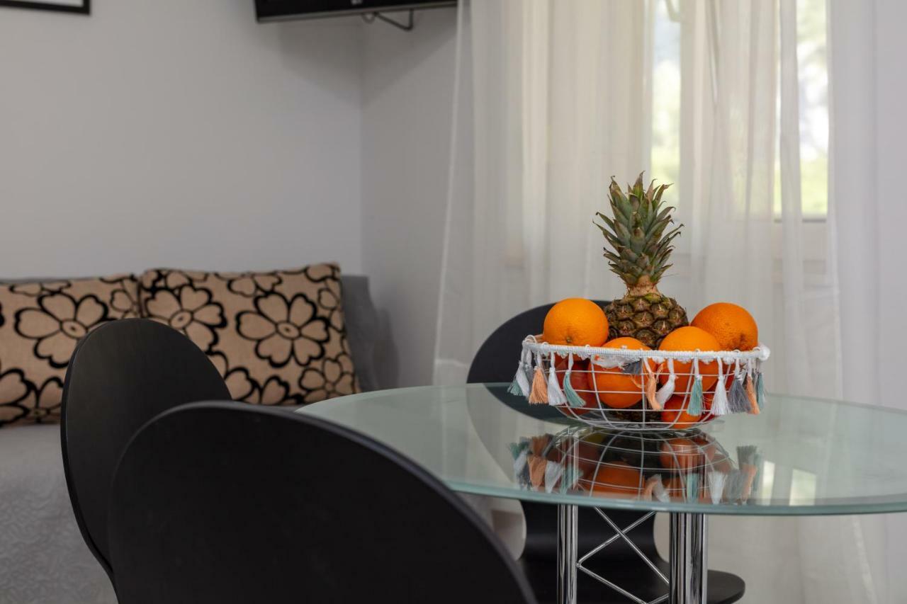 Apartments Bubalo Omiš Eksteriør bilde